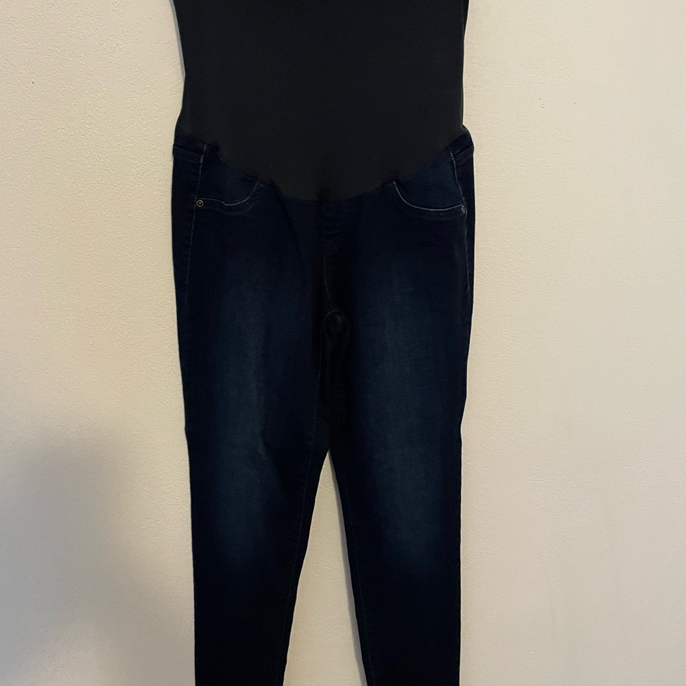 A-Glow Maternity Jeggings